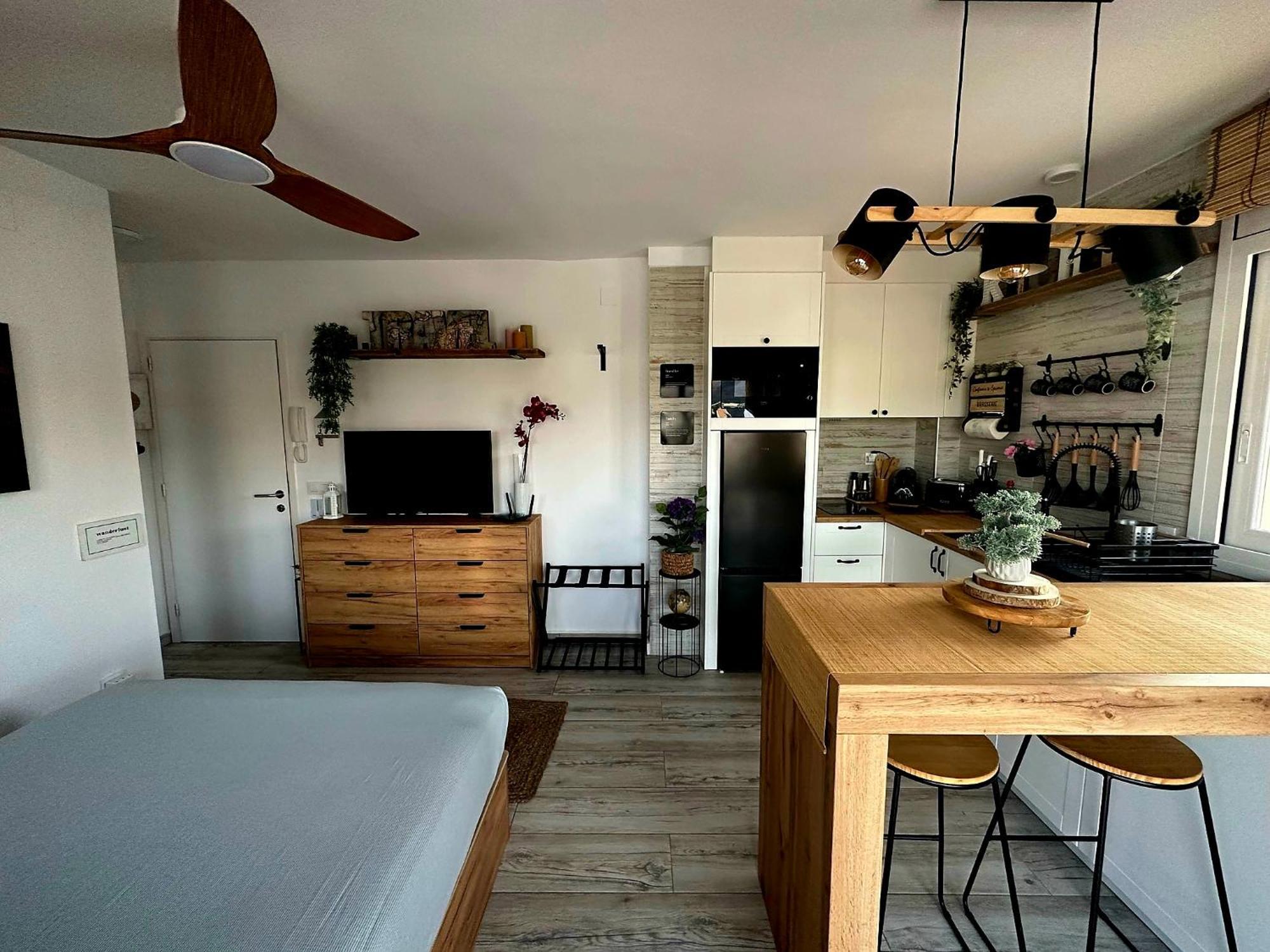 Sunrisemare Vacational Studio Росас Экстерьер фото